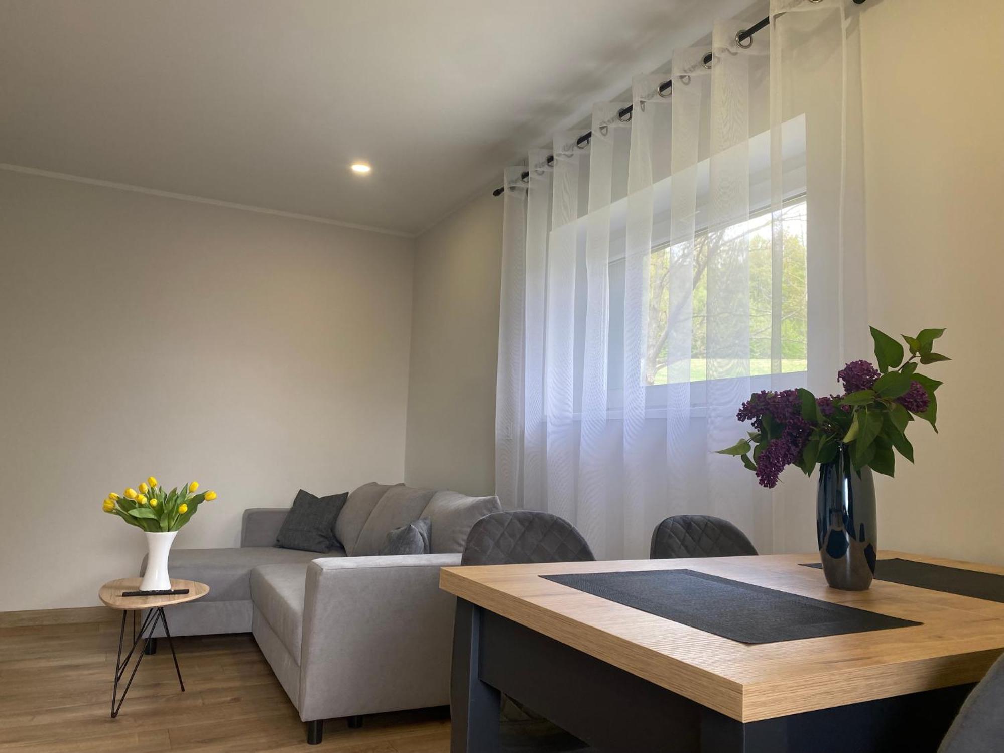 Platanowe Wzgorze Apartment *